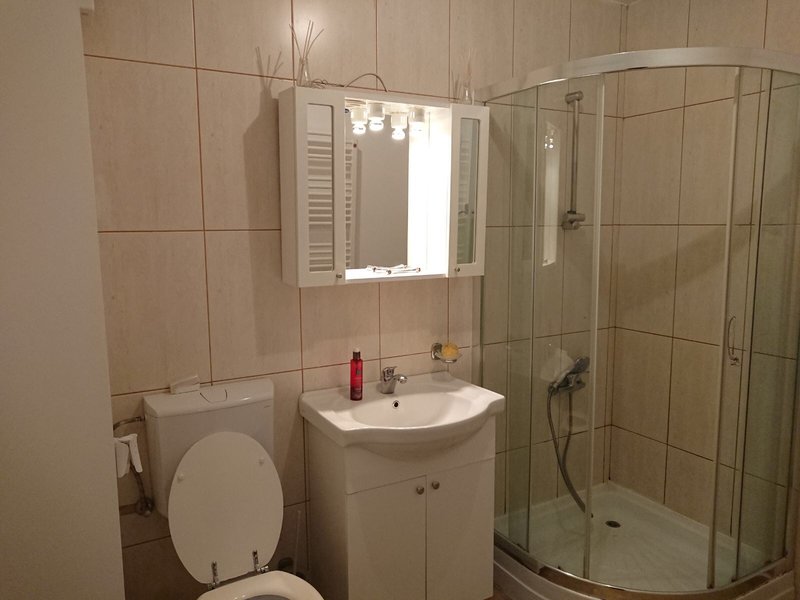 Vitan Barzesti, langa Rin Grand, garsoniera de inchiriat cu loc de parcare.