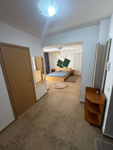 Vitan Barzesti, langa Rin Grand, garsoniera de inchiriat cu loc de parcare.
